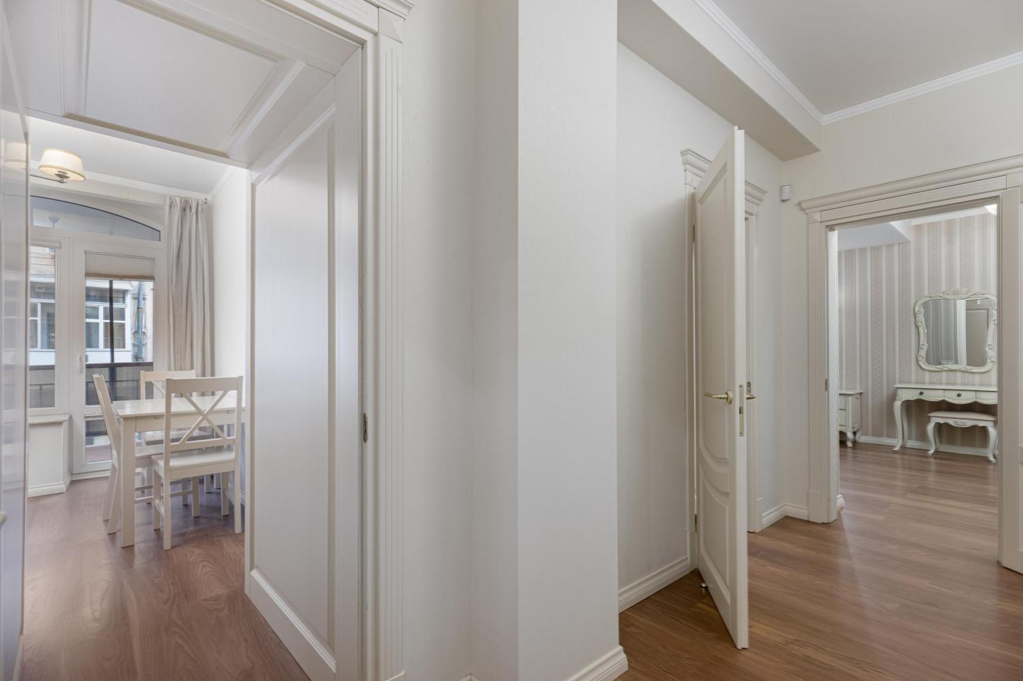 Deribasivska 10 Luxury Apartment Одеса Екстер'єр фото